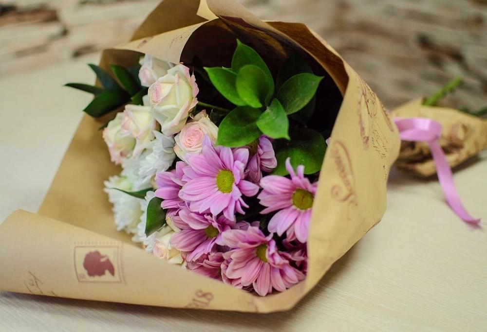 Букет цветов из: Розы и Хризантемы в Архиповском