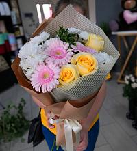 Букет цветов из:  Герберы, Розы и Хризантемы в Архиповском