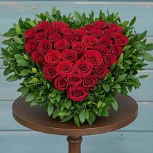 Цветочная композиция из Розы в виде сердца #REPLACE_PRED# Архиповском