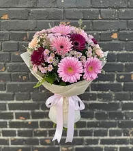 Букет цветов из:  Герберы и Хризантемы #REPLACE_PRED# Архиповском