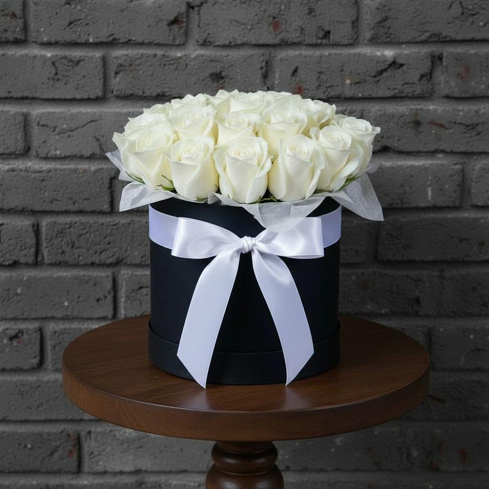 Цветочная композиция из Розы в шляпной коробке в Архиповском