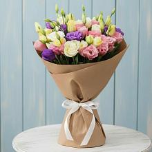 Букет цветов из:  Лизиантусы в Архиповском