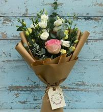 Букет цветов из:  Розы и Лизиантусы в Архиповском