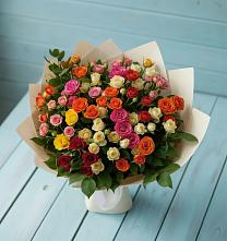 Букет Микс из разноцветных кустовых роз в Архиповском